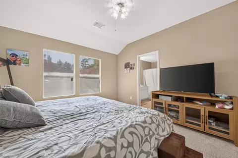 Bedroom - 30 S Vesper Bend Cir, Spring, TX 77382 photo 4 of 5