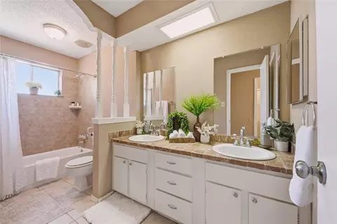 Bath - 4019 Postwood Dr, Spring, TX 77388 photo 1 of 3