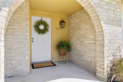 Entry Way - 4019 Postwood Dr, Spring, TX 77388 photo 1 of 3