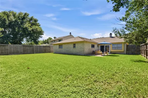Exterior - 4019 Postwood Dr, Spring, TX 77388 photo 5 of 9