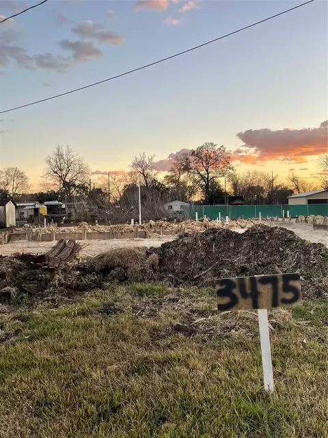 3475 Saint James Blvd, Beaumont, TX 77705