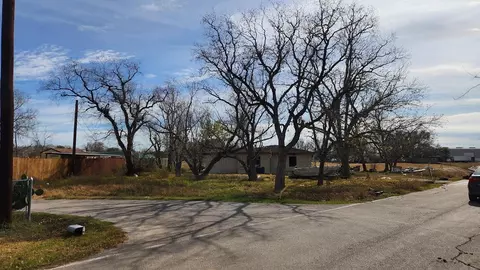 309 Canniff Rd, Houston, TX 77587