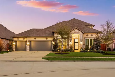 12606 Moon Haven Ln, Cypress, TX 77433