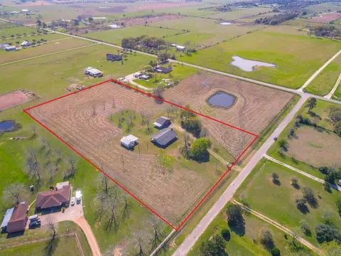 18014 Domino Rd, Waller, TX 77484