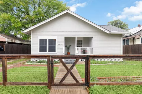 4305 Wilmer St, Houston, TX 77003