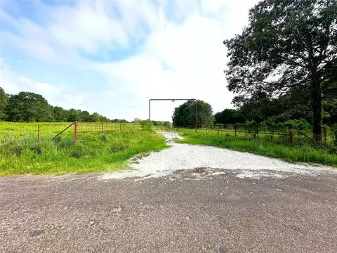 815 Jack Scheffer Rd, Trinity, TX 75862 photo 1