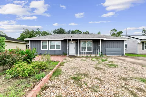 9830 Sumerlin St, Houston, TX 77075
