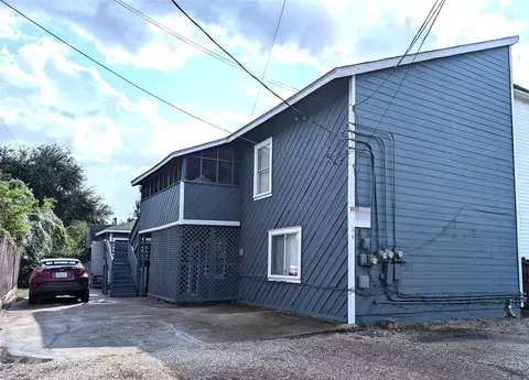 704 E 22nd St, Houston, TX 77008