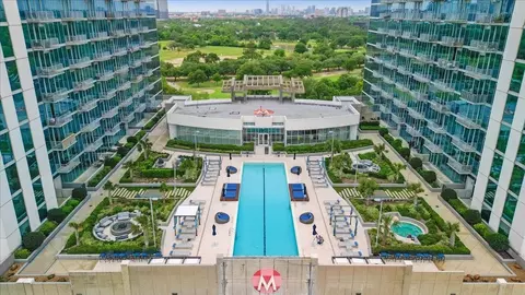5925 Almeda Rd #11503, Houston, TX 77004
