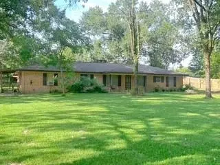 5206 Lotus Ln, Lufkin, TX 75904
