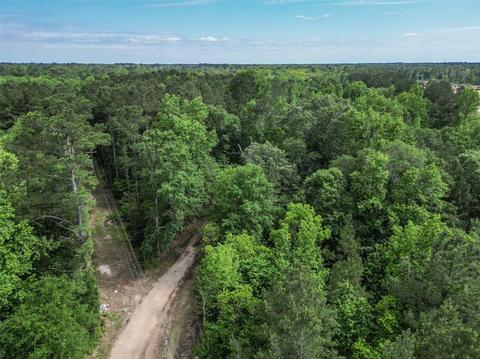 16010 Schank Rd, Conroe, TX 77306 photo 1