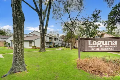 5809 Village Forest Ct, Houston, TX 77092