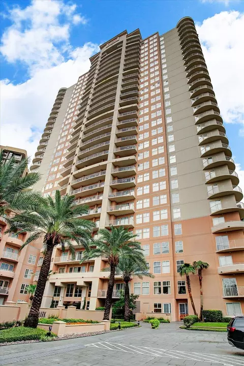 3505 Sage Rd #508, Houston, TX 77056