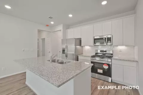 Kitchen - 18634 Barrichello Dr, Conroe, TX 77306 photo 1 of 2