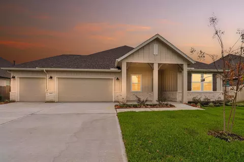 11402 Old Fashion Cir, Mont Belvieu, TX 77535