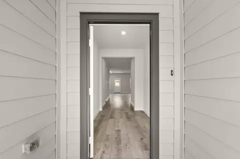 Entry Way - 10778 Red Flagstone Dr, Conroe, TX 77306 photo 1 of 4