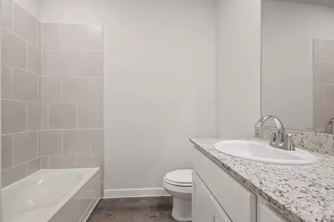 Bath - 10778 Red Flagstone Dr, Conroe, TX 77306 photo 2 of 2