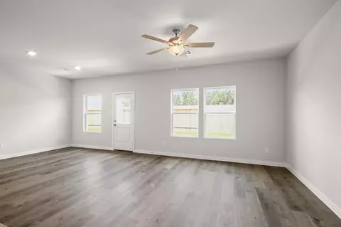 Living - 10778 Red Flagstone Dr, Conroe, TX 77306 photo 1 of 1