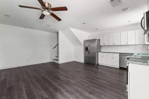 6307 Sandra St, Houston, TX 77028