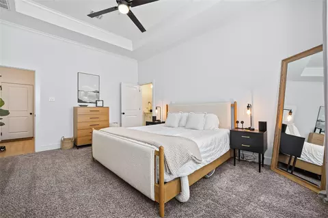 Bedroom - 10372 Fairview Dr, Conroe, TX 77385 photo 2 of 7