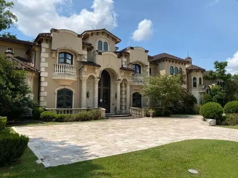 11117 Beinhorn Rd, Houston, TX 77024