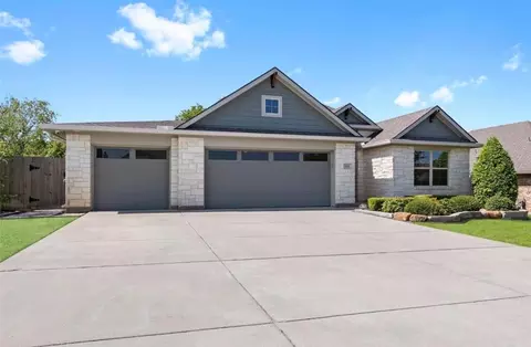 164 Racetrack Ln, Montgomery, TX 77356