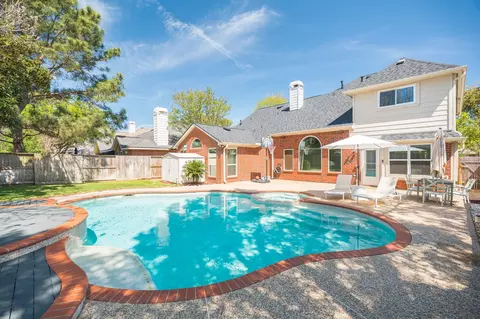 1107 Compass Cove Cir, Spring, TX 77379