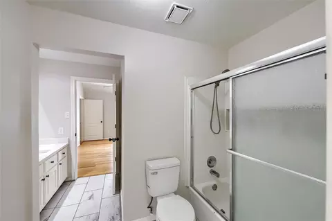 Bath - 20119 Forest Dr, Spring, TX 77388 photo 5 of 5