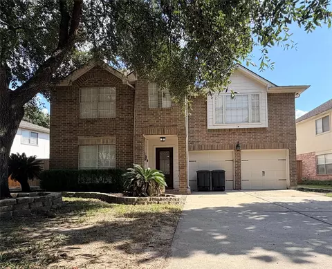 2818 Woodcreek Meadows Ln, Houston, TX 77073