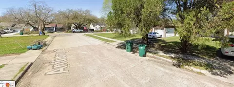 906 Anthony Ct, Pasadena, TX 77506