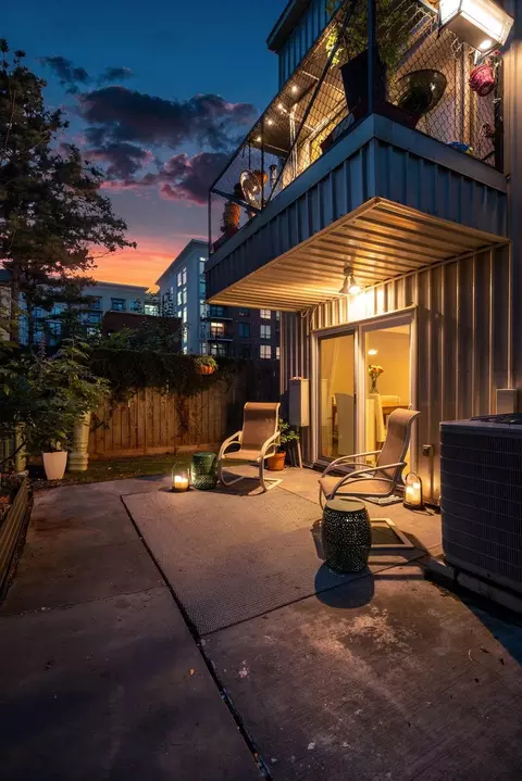708 Ruthven St, Houston, TX 77019