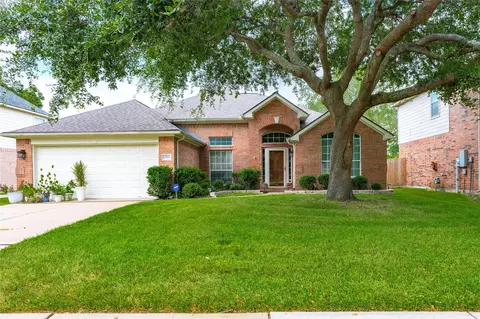 4505 Biscayne Bend Ln, League City, TX 77573