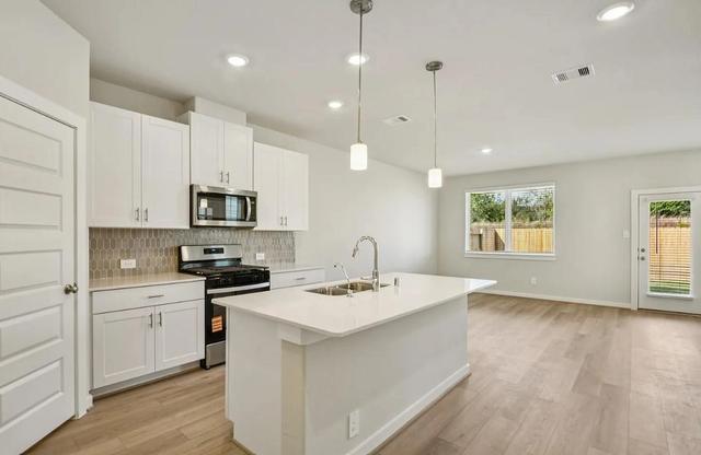 1034 Cedar Place Ln, Missouri City, TX 77459