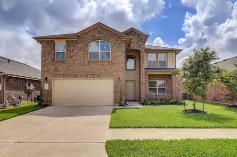 3022 Vales Point Dr, Fresno, TX 77545