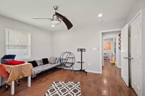 Entry Way - 5302 Treaschwig Rd, Spring, TX 77373 photo 4 of 17