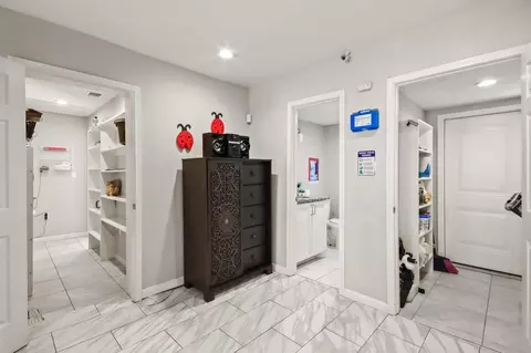 Entry Way - 5302 Treaschwig Rd, Spring, TX 77373 photo 10 of 17