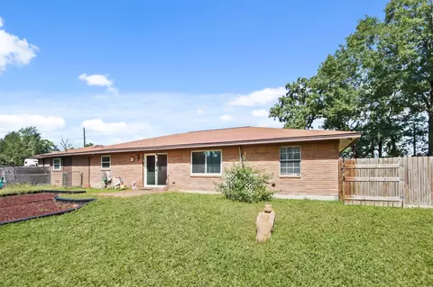 Exterior - 5302 Treaschwig Rd, Spring, TX 77373 photo 3 of 8