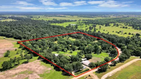 28222 Margerstadt Rd, Waller, TX 77484