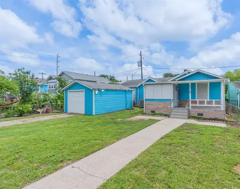 5319 Avenue O 12, Galveston, TX 77551
