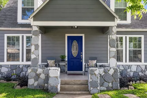 5737 Dorbrandt St, Houston, TX 77023