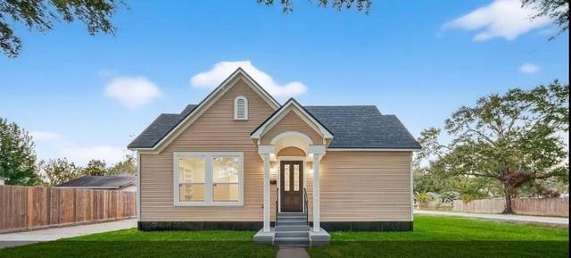 2725 Avenue F, Rosenberg, TX 77471