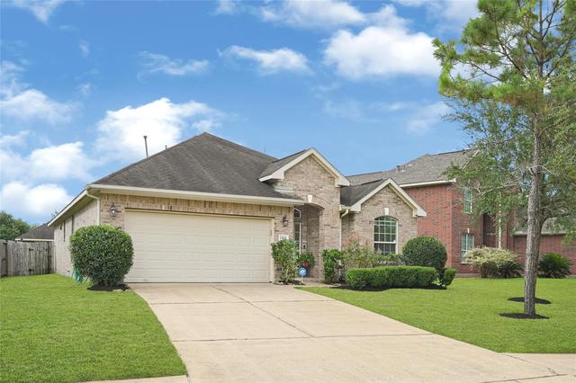 13610 Summer Spring Ln, Rosharon, TX 77583