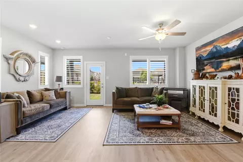 8412 Arden Valley Ln, Houston, TX 77063