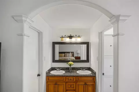Entry Way - 6815 River Mill Dr, Spring, TX 77379 photo 4 of 4
