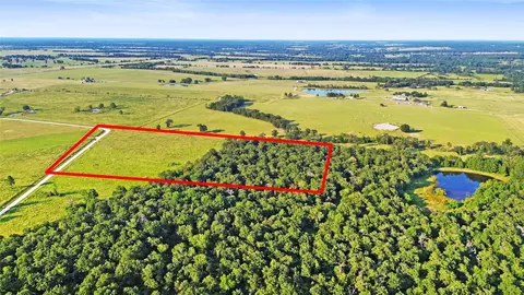 727 Buckhorn Creek Dr, Crockett, TX 75835