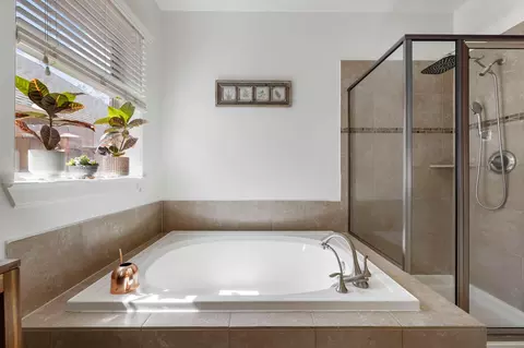Bath - 3318 Solvista High Ct, Spring, TX 77386 photo 2 of 4