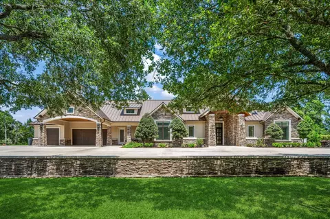 5106 Bayou Blvd, Baytown, TX 77521