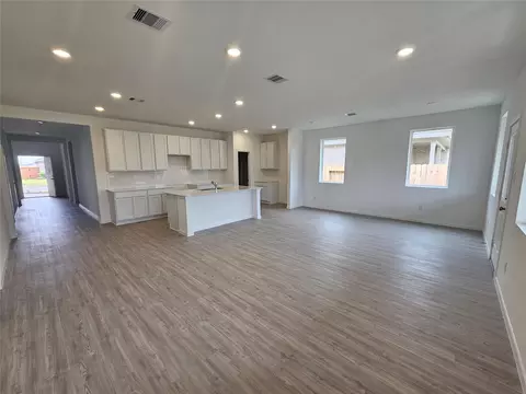5303 Yellow Perch Dr, Baytown, TX 77521