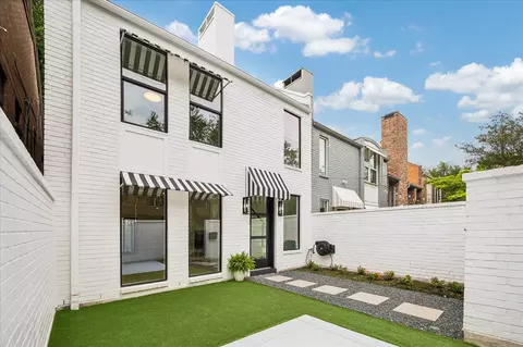 5056 Academy St, Houston, TX 77005