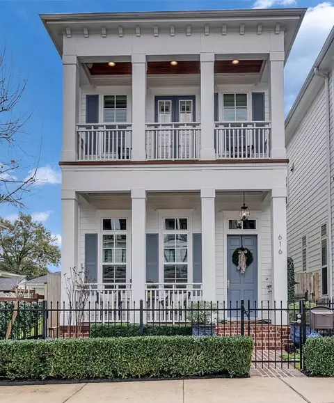 616 W 26th St, Houston, TX 77008